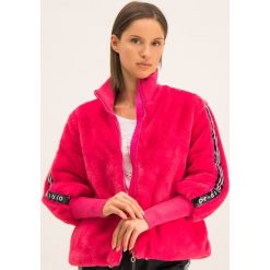 Futro Liu Jo Sport Giaccone T69029 E0617. Czarne futra damskie Liu Jo Sport, s, bez kaptura. W wyprzedaży za 699,00 zł.