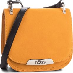 Torebka NOBO - NBAG-F1390-C002 Żółty. Żółte listonoszki damskie marki Nobo, z materiału. W wyprzedaży za 129,00 zł.