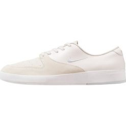 Nike SB ZOOM PROD X Tenisówki i Trampki white/pure platinum/black. Białe tenisówki damskie marki Nike SB, ze skóry. W wyprzedaży za 191,95 zł.