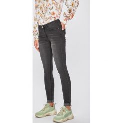Answear - Jeansy. Jeansy damskie ANSWEAR. W wyprzedaży za 69,90 zł.