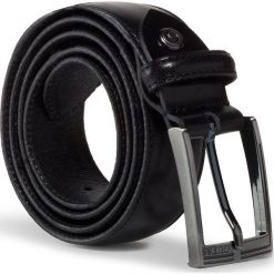 Pasek Męski GUESS - Not Coordinated Belts BM7263 LEA35 BLA. Czarne paski męskie Guess, w paski, ze skóry. W wyprzedaży za 179,00 zł.