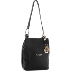 Torebka GUESS - HWVG67 00300 BLA. Czarne listonoszki damskie marki Guess, z aplikacjami, ze skóry ekologicznej, zdobione. Za 599,00 zł.