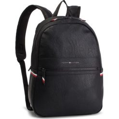 Plecak TOMMY HILFIGER - Essential Backpack AM0AM04620 002. Czarne torby męskie skórzane TOMMY HILFIGER, bez wzorów, ze skóry ekologicznej. Za 539,00 zł.