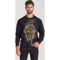 CZARNA BLUZA JUST CAVALLI. Czarne bluzy męskie m, z nadrukiem, z okrągłym kołnierzem. Za 649,50 zł.