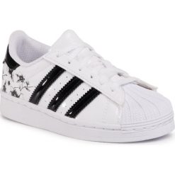 Buty adidas - Superstar C FW0777 Ftwwht/Cblack/Cblack. Białe półbuty dziewczęce Adidas, na sznurówki. Za 249,00 zł.
