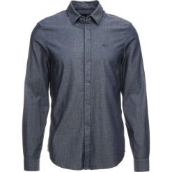 Armani Exchange Koszula denim indaco. Niebieskie koszule męskie Armani Exchange, s, bez wzorów, z bawełny, bez kołnierzyka, bez rękawów. Za 359,00 zł.
