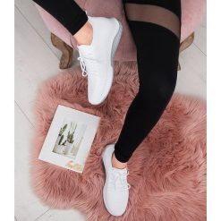 Buty sportowe damskie N/M LG26 Białe. Białe buty sportowe damskie N/M, bez wzorów, z tkaniny, sportowe. Za 69,00 zł.