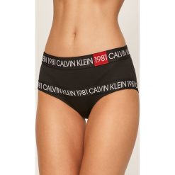 Calvin Klein Underwear - Figi 000QF5450E. Czarne majtki damskie Calvin Klein Underwear, s, z elastanu. Za 129,90 zł.