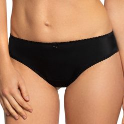 Brazyliany Gwen. Różowe majtki damskie marki Gaia, s, w koronkowe wzory, z bawełny. Za 46,99 zł.