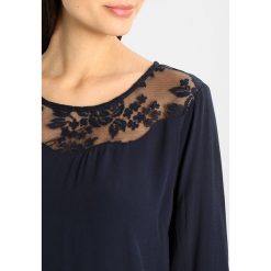 Bluzki asymetryczne: Cream KALANIE BLOUSE Bluzka royal navy blue