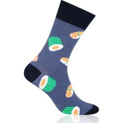 Jeansowe skarpety męskie - sushi SK33. Szare skarpetki męskie More - Skarpetki męskie, bez wzorów, z jeansu. Za 14,85 zł.