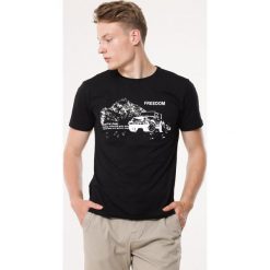 Czarna Koszulka Reticence. Czarne koszulki męskie Born2be, xl, bez wzorów, bez kołnierzyka, bez rękawów. Za 39,99 zł.