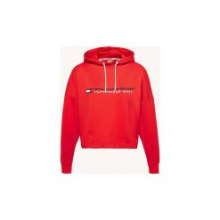 Bluzy Tommy Sport S10S100093 HOODY CROPPED VERTIC. Czerwone bluzy sportowe damskie Tommy Sport, s, bez wzorów, bez rękawów, bez kaptura. Za 255,29 zł.