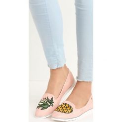 Mokasyny damskie: Różowe Mokasyny Pineapple