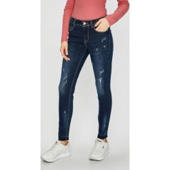 Jacqueline de Yong - Jeansy Fling. Niebieskie jeansy damskie skinny marki Jacqueline de Yong, z elastanu. W wyprzedaży za 99,90 zł.
