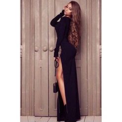 Sukienka SONIA BLACK. Czarne sukienki damskie Sukienka SONIA BLACK, s, bez wzorów, bez kołnierzyka, bez rękawów. W wyprzedaży za 69,00 zł.