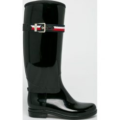 Tommy Hilfiger - Kalosze. Czarne kalosze damskie marki TOMMY HILFIGER, z materiału. W wyprzedaży za 319,90 zł.