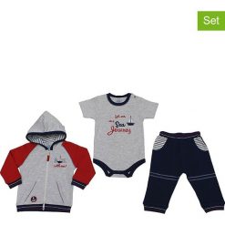 3-częściowy zestaw "Sail with Me" w kolorze szaro-czerwonym. Szare body niemowlęce z nadrukiem, z bawełny. W wyprzedaży za 87,95 zł.