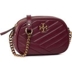 Torebka TORY BURCH - Kira Chevron Camera Bag 60227 Imperial Garnet. Czerwone torebki klasyczne damskie Tory Burch, bez wzorów, ze skóry, wizytowe, bez dodatków. Za 1599,00 zł.