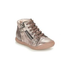 Buty Dziecko GBB RACHIDA. Żółte trampki dziewczęce GBB, bez wzorów, bez zapięcia. Za 319,20 zł.