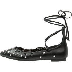 Baleriny damskie lakierowane: Missguided Baleriny z zapięciem black