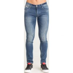 JEANSY SKINNY FIT Armani Exchange. Niebieskie jeansy męskie m, z aplikacjami. Za 305,40 zł.