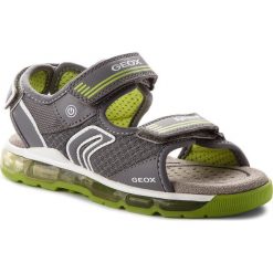 Sandały GEOX - J S.Android B.A J820QA 014BU C1006 D Grey. Szare sandały męskie marki Geox, ze skóry ekologicznej, bez zapięcia. W wyprzedaży za 199,00 zł.
