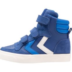 Hummel STADIL Tenisówki i Trampki wysokie limoges blue. Zielone trampki dziewczęce Hummel, ze skóry. W wyprzedaży za 215,20 zł.