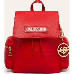 Love Moschino - Plecak skórzany. Czerwone plecaki damskie Love Moschino, bez wzorów, ze skóry. W wyprzedaży za 1049,00 zł.