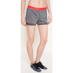 Under Armour - Szorty. Szare spodenki sportowe damskie marki Under Armour, s, z elastanu, sportowe. W wyprzedaży za 99,90 zł.