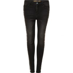 Desigual Olimpia Dżinsy Czarny. Czarne jeansy damskie Desigual, z haftami, z elastanu. Za 464,95 zł.