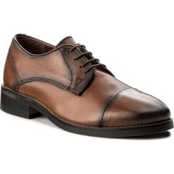 Półbuty GUESS - Jake FMJAK3 LEA13 COGNA. Pomarańczowe półbuty męskie marki Guess, ze skóry. W wyprzedaży za 319,00 zł.