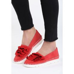 Czerwone Mokasyny Comeback. Czerwone espadryle damskie Born2be, na imprezę, bez wzorów, bez obcasa, na płaskiej podeszwie, bez zapięcia. Za 44,99 zł.