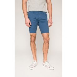 Guess Jeans - Szorty. Niebieskie spodenki i szorty męskie marki Guess Jeans, m, z aplikacjami, z bawełny, casualowe. W wyprzedaży za 199,90 zł.