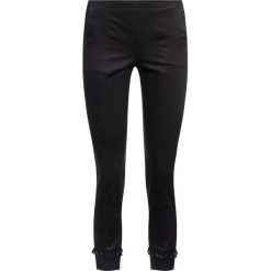 Chinosy Pennyblack 21310919. Czarne spodnie damskie Pennyblack, z elastanu. W wyprzedaży za 269,00 zł.