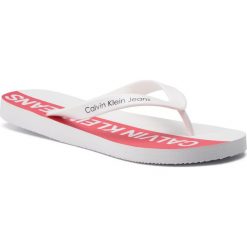 Japonki CALVIN KLEIN JEANS - Errol Jelly S0604 Multi White. Białe klapki męskie Calvin Klein Jeans, bez wzorów, z jeansu. W wyprzedaży za 129,00 zł.