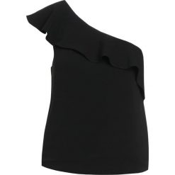 Club Monaco WILLIM Bluzka black. Czarne bluzki damskie marki Club Monaco, bez wzorów, z poliesteru, bez kołnierzyka, bez rękawów. W wyprzedaży za 341,55 zł.