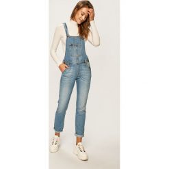 Lee - Ogrodniczki Relaxed Bib. Niebieskie jeansy damskie Lee, s. W wyprzedaży za 299,90 zł.