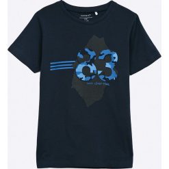 Name it - T-shirt dziecięcy 122-164 cm. Czarne t-shirty chłopięce marki Name it, z nadrukiem, z bawełny, z okrągłym kołnierzem. Za 29,90 zł.
