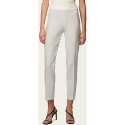 Spodnie materiałowe Boss Tiluna_Sidezip2 50405845. Białe spodnie damskie Boss, bez wzorów, z tkaniny. Za 749,00 zł.