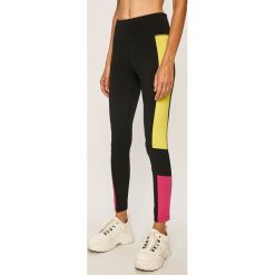 New Balance - Legginsy. Czarne spodnie damskie New Balance, s, z elastanu. W wyprzedaży za 229,90 zł.