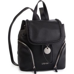 Plecak LIU JO - Backpack A19016 E0086 Nero 22222. Czarne plecaki damskie marki Liu Jo, bez wzorów, ze skóry ekologicznej, klasyczne. Za 649,00 zł.