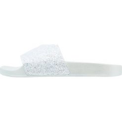 Chodaki damskie: Office SPANDANGLE Klapki baby blue glitter