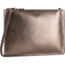 Torebka PATRIZIA PEPE - 2V9008/A4U8-F1YL Titane Metal. Żółte listonoszki damskie Patrizia Pepe, na co dzień, bez wzorów, ze skóry, eleganckie, bez dodatków. W wyprzedaży za 309,00 zł.