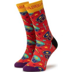 Skarpety Wysokie Unisex HAPPY SOCKS - QUE01-4300 Czerwony. Czerwone skarpetki damskie Happy Socks, bez wzorów, z elastanu. Za 54,90 zł.