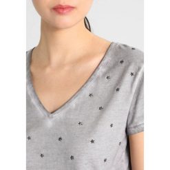 T-shirty damskie: Mint Velvet HOT FIX STAR TEE Tshirt z nadrukiem grey