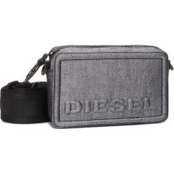 Torebka DIESEL - Rosa X06258 P3007 T8120. Szare listonoszki damskie Diesel, z aplikacjami, z materiału, zdobione, bez dodatków. W wyprzedaży za 519,00 zł.