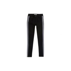 Spodnie damskie casual. Czarne spodnie damskie marki TXM. Za 49,99 zł.
