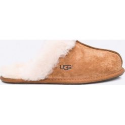 Kapcie damskie: UGG – Kapcie Scuffette II