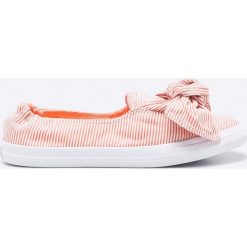 Converse - Tenisówki. Różowe tenisówki damskie marki Converse, z gumy. W wyprzedaży za 219,90 zł.